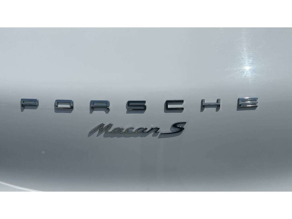 2016 Porsche Macan S AWD 4DR S   3.0L TWIN -TURBO V6 ENGINE