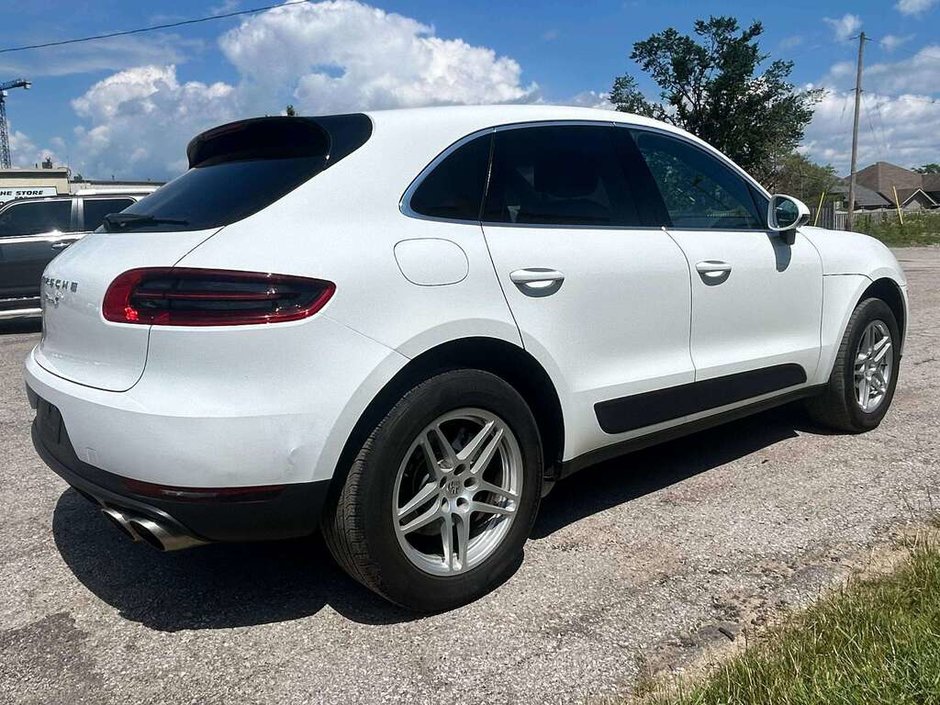 2016 Porsche Macan S AWD 4DR S   3.0L TWIN -TURBO V6 ENGINE