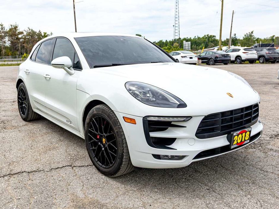 2018 Porsche Macan GTS GTS AWD   v3.0L TWIN - TURBO V6   360 HORSEPOWER