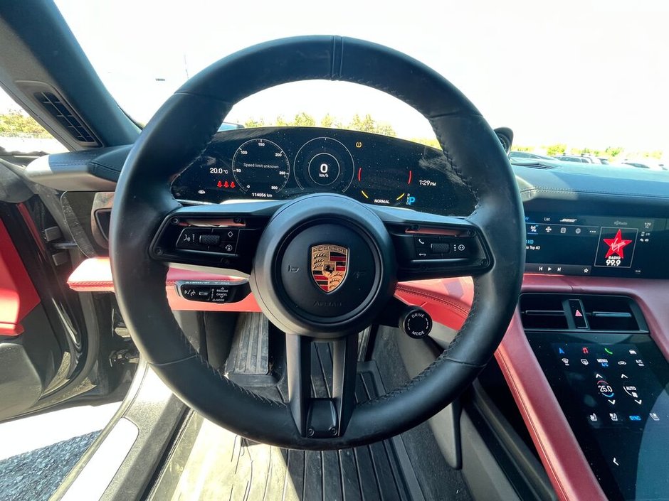 2020 Porsche Taycan 4S PREMIUM PKG/PERFORMANCE BATTERY/BORDEUX RED INTERIOR/PORSCHE INNO DRIVE WITH ADAPTIVE CRUISE/5-PASGR