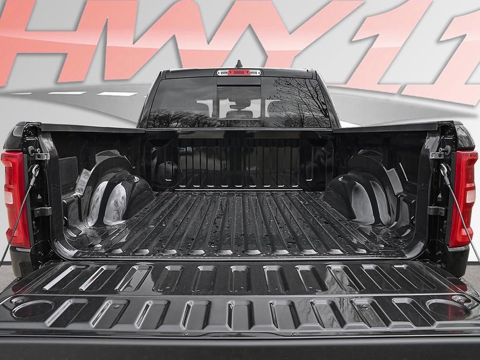 2025 Ram 1500 BIG HORN-5