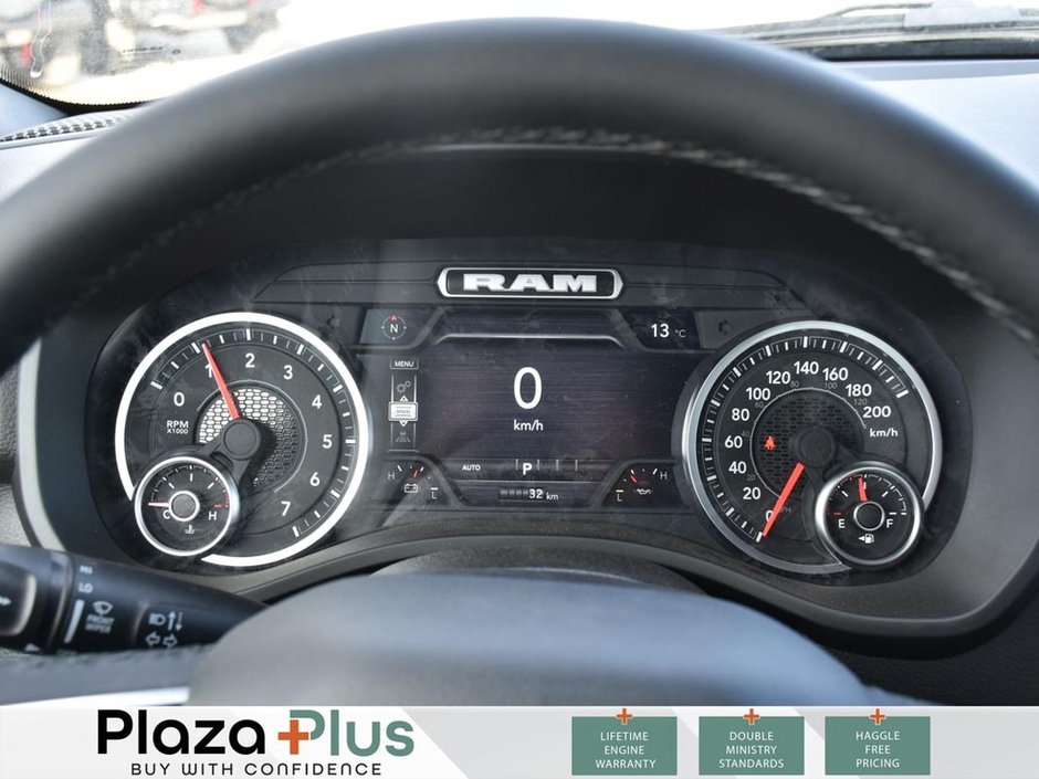 2026 Ram 1500 BIG HORN-19