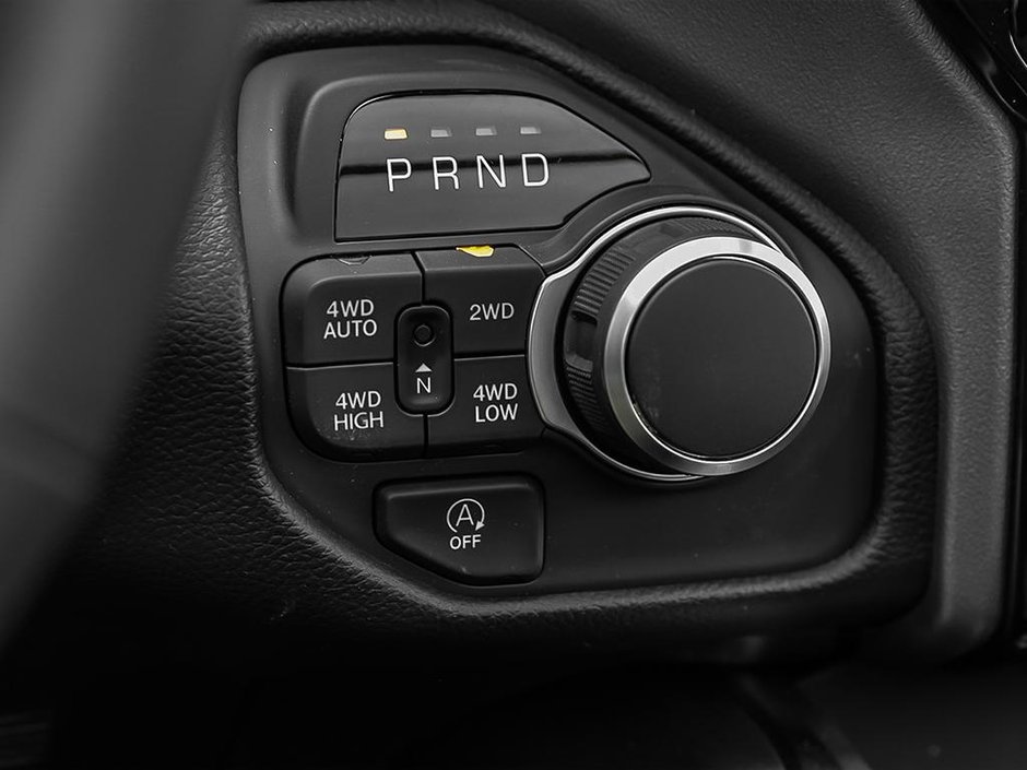 2026 Ram 1500 BIG HORN-14