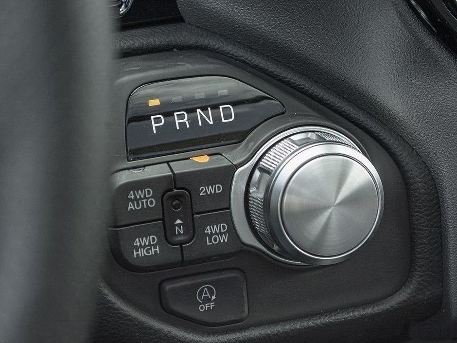 2026 Ram 1500 SPORT-18