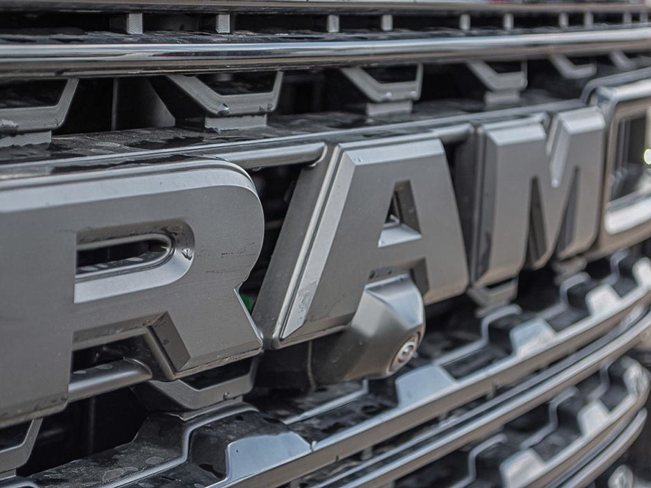 2026 Ram 3500 LIMITED-7
