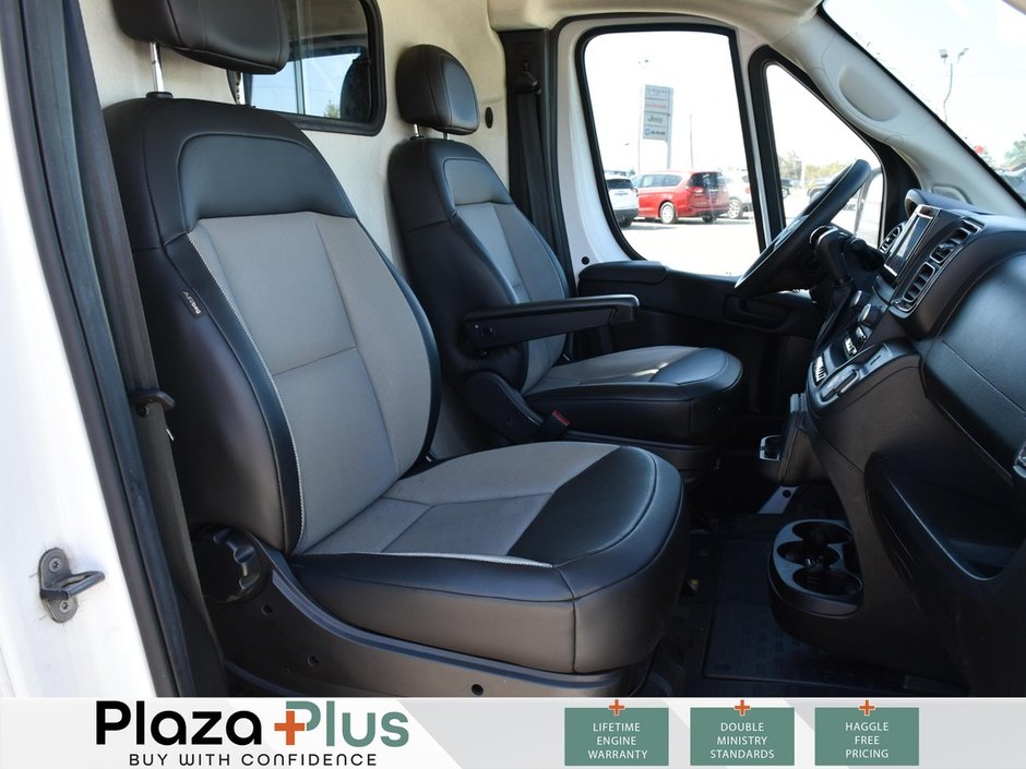 2024 Ram ProMaster Cargo Van Tradesman-17