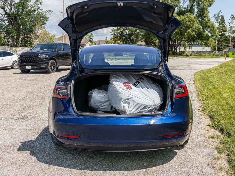 2018 Tesla MODEL 3 LONG RANGE ALL-ELECTRIC POWERTRAIN   AUTOPILOT CAPABILITY