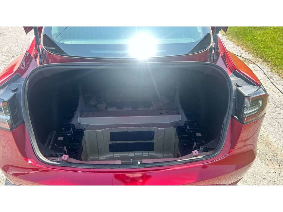 2018 Tesla MODEL 3 LONG RANGE ALL-ELECTRIC POWERTRAIN   AUTOPILOT CAPABILITY
