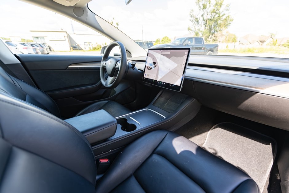 2021 Tesla Model 3 Standard Range Standard Range RWD -Ltd Avail-