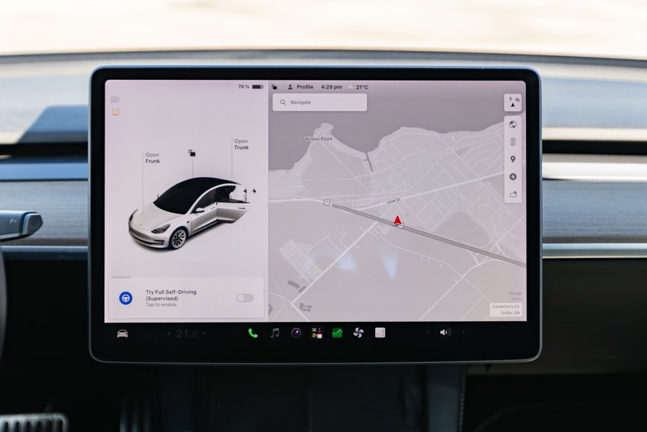 2021 Tesla Model 3 Standard Range Standard Range RWD -Ltd Avail-