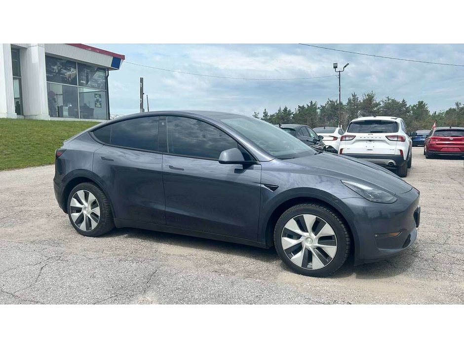 2023 Tesla Model Y Long Range Long Range AWD