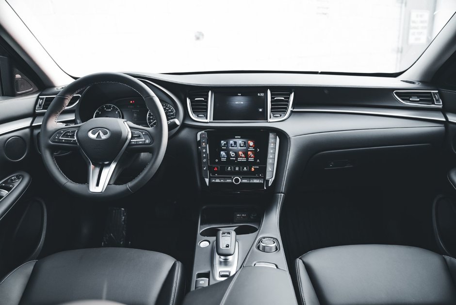 2023 Infiniti QX50 PURE