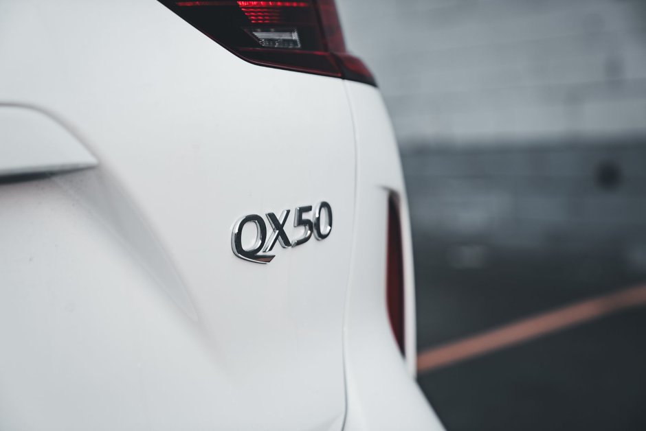 2023 Infiniti QX50 PURE