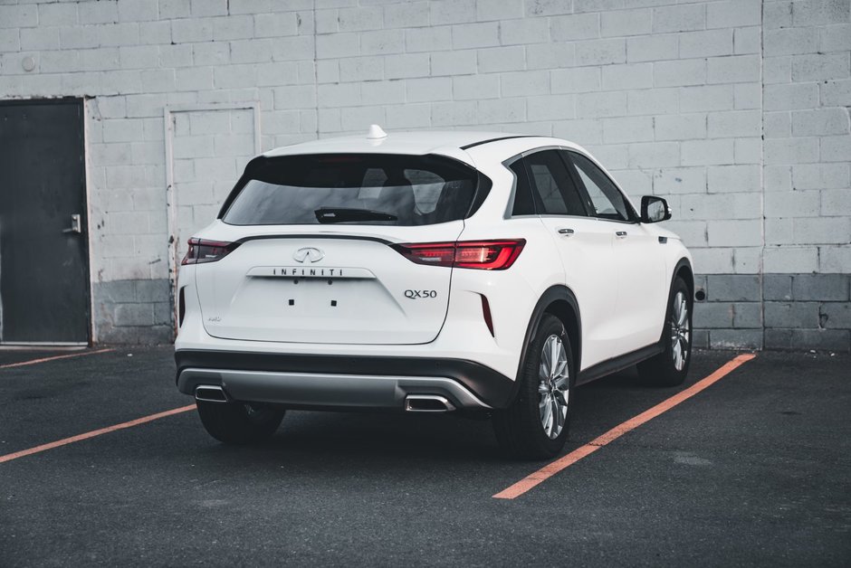 2023 Infiniti QX50 PURE