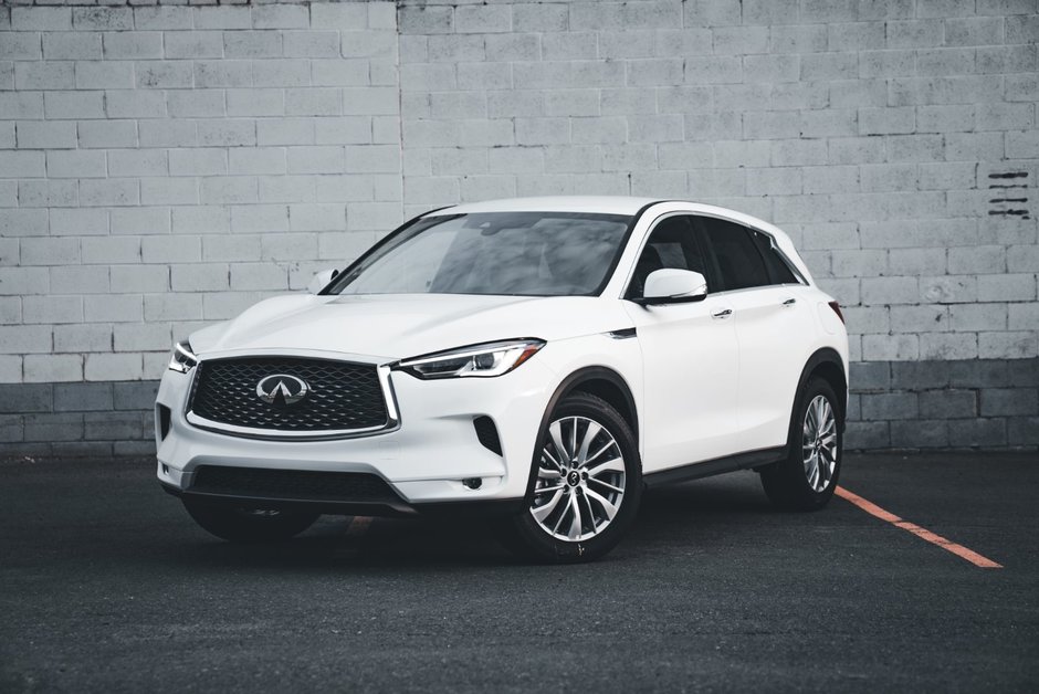 2023 Infiniti QX50 PURE