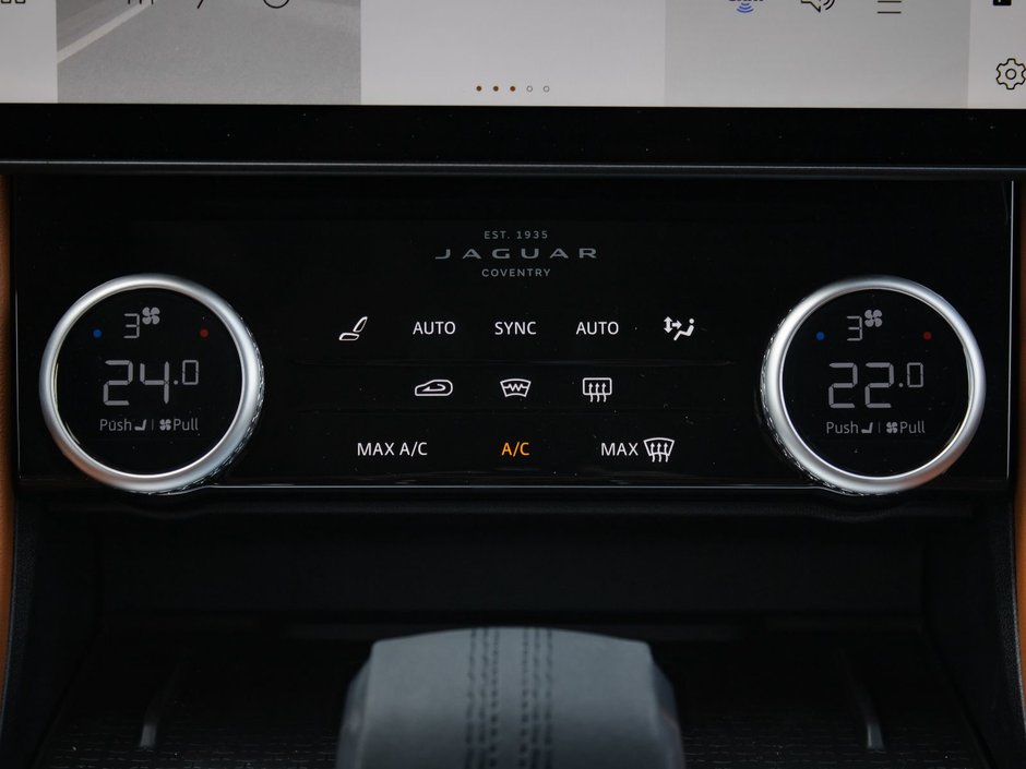 Jaguar F-PACE MHEV R-Dynamic S 2026-14
