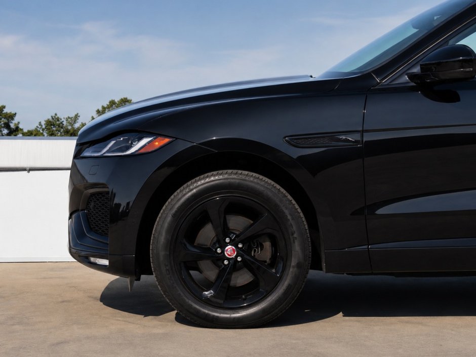 Jaguar F-Pace P250 R-DYNAMIC S 2022-6