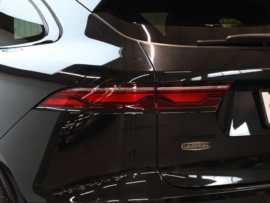 Jaguar F-Pace P250 R-DYNAMIC S 2022-27