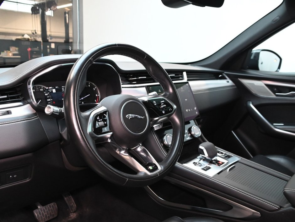 Jaguar F-Pace P250 R-DYNAMIC S 2022-2