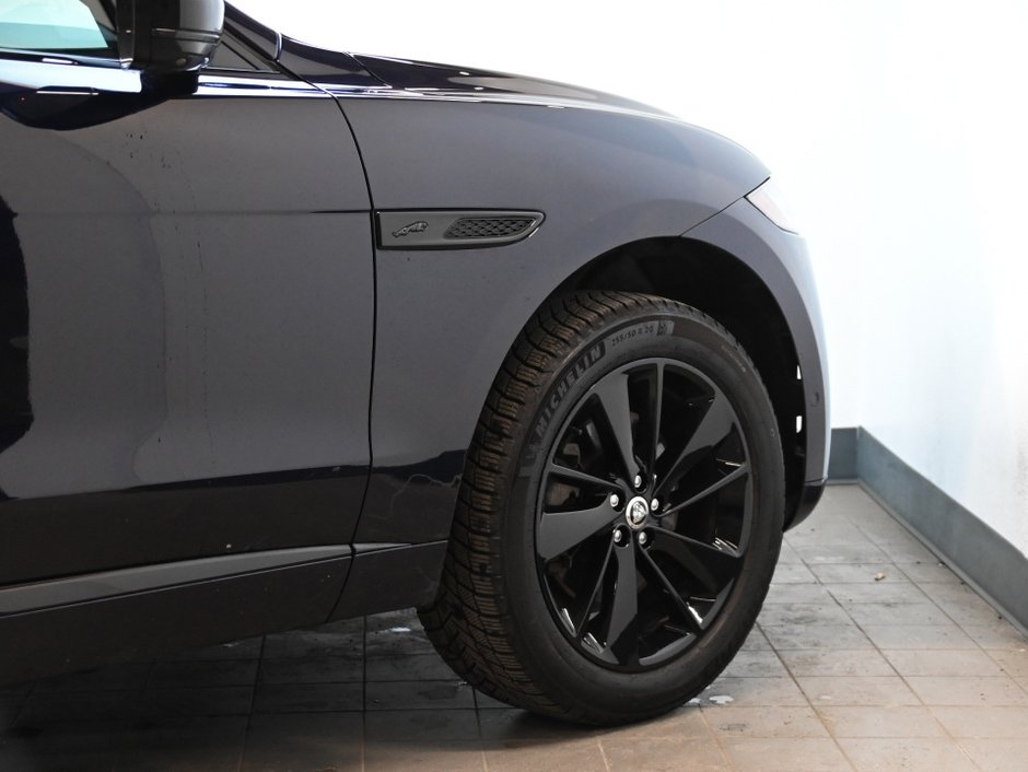 2025 Jaguar F-Pace P250 R-DYNAMIC S/ MASSAGE SEATS/MERIDIAN SURROUND-30