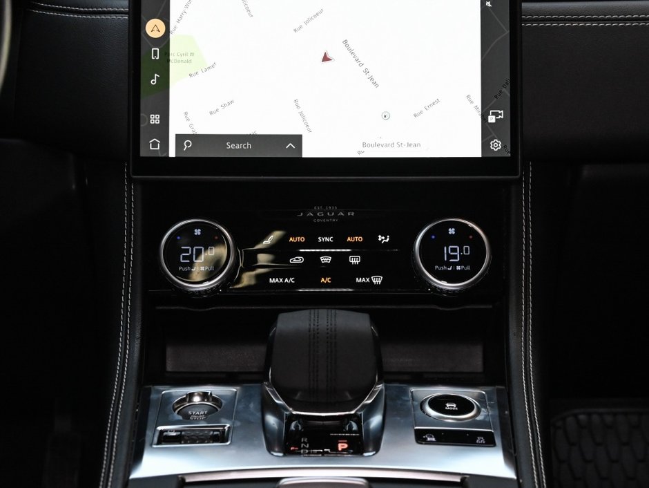 2025 Jaguar F-Pace P250 R-DYNAMIC S/ 4.80% WITH CERTIFICATION-22