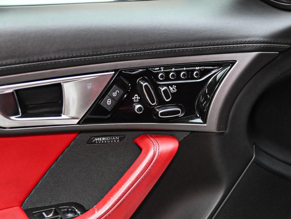 2016 Jaguar F-Type S COUPE/AWD/MERIDIAN SURROUND/SPORT DESIGN PACK-8