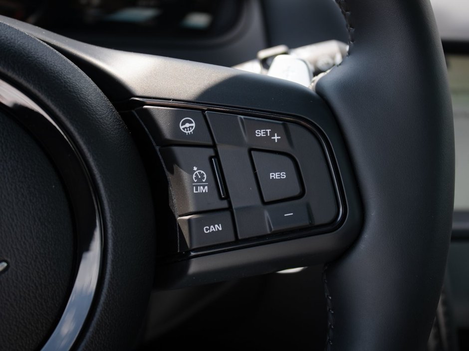 Jaguar F-TYPE 75 2024-27