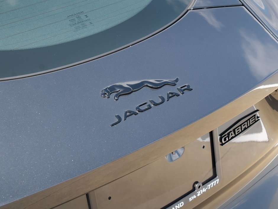 Jaguar F-TYPE 75 2024-8