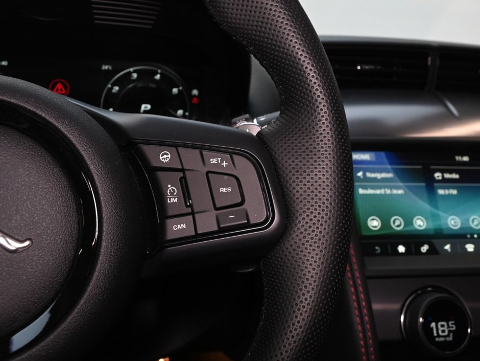 Jaguar F-Type 575 R COUPE AWD/ONLY 1892 KM!!!!!!!! 2024-14