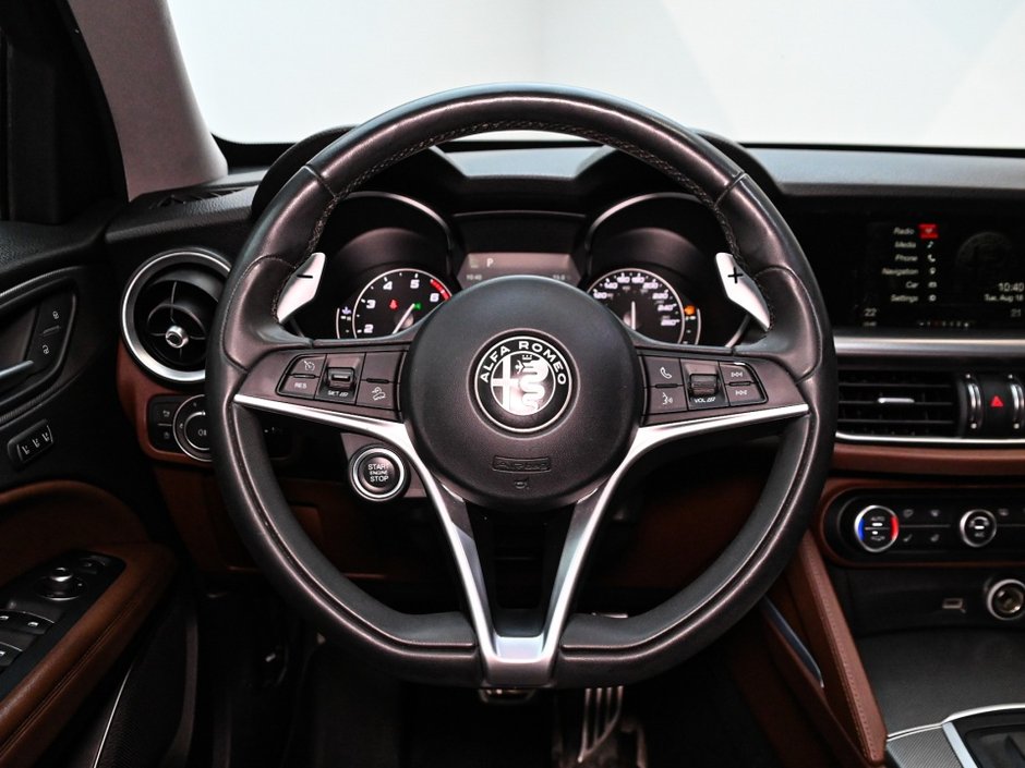 2018 Alfa Romeo Stelvio Sport-16