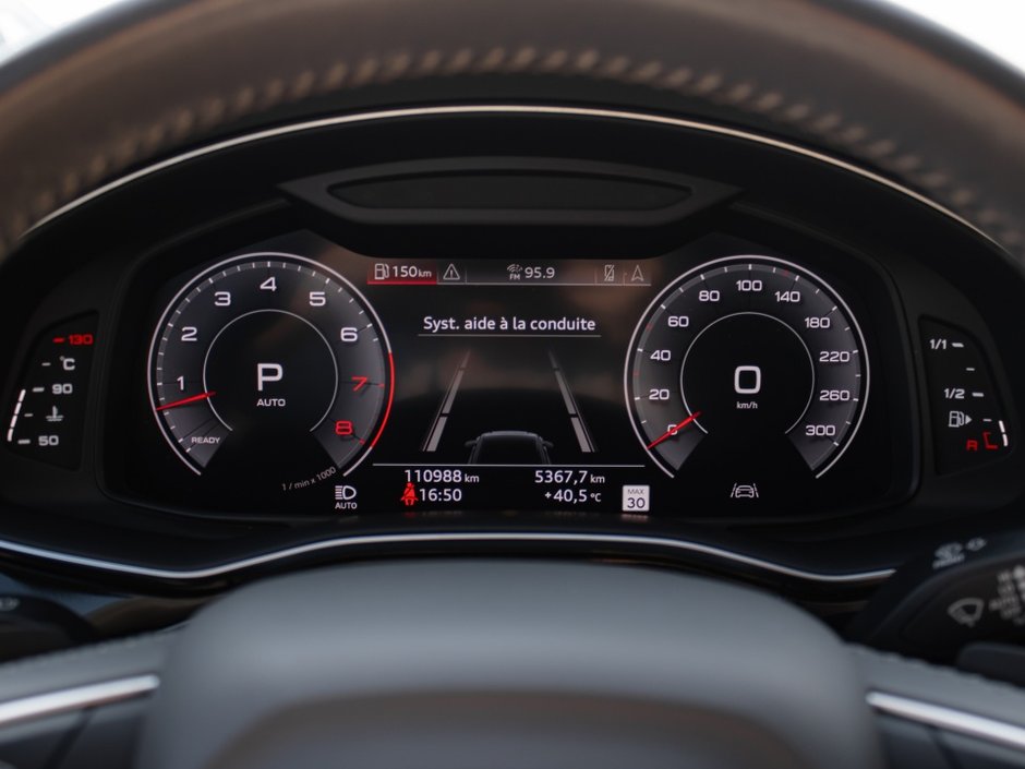2020 Audi Q8 Technik-15