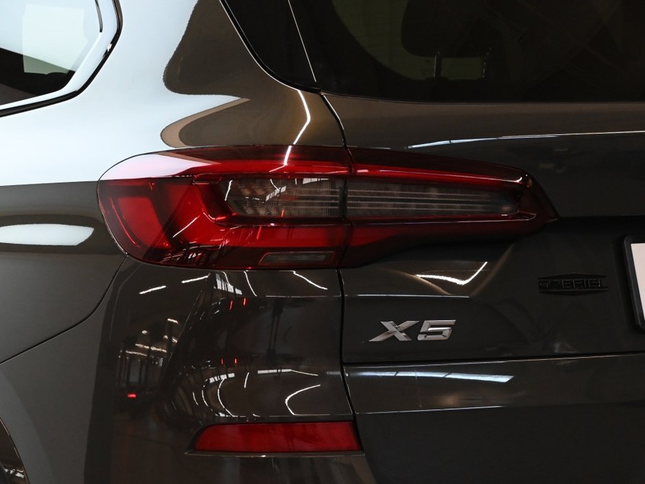 2022 BMW X5 xDrive40i-25