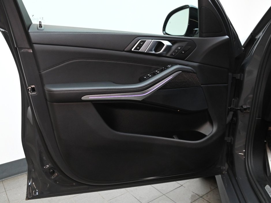 2022 BMW X5 xDrive40i-8