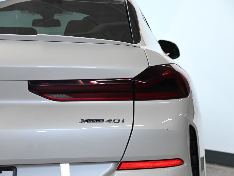 2021 BMW X6 xDrive40i-29