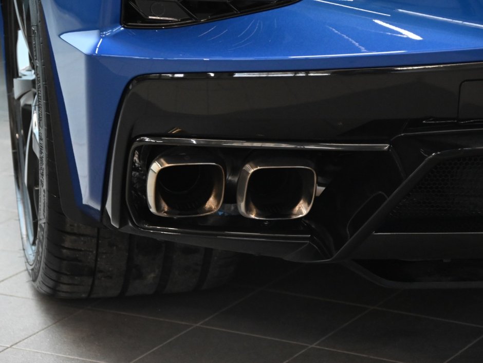 2023 Chevrolet Corvette 2LT-29