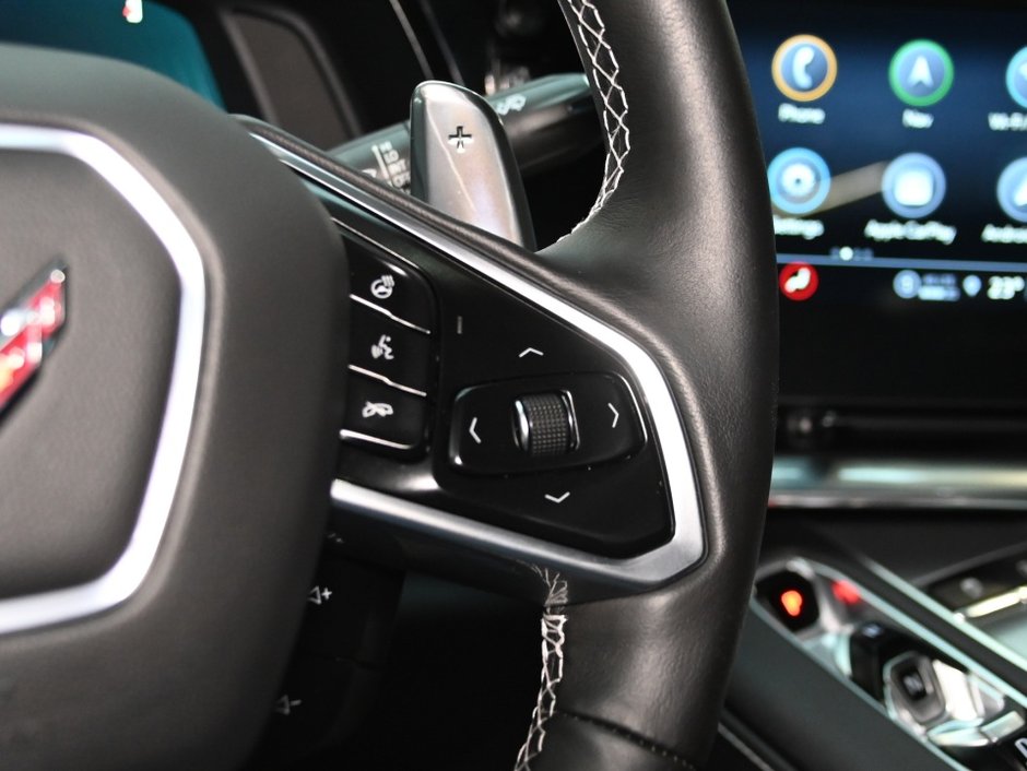 2023 Chevrolet Corvette 2LT-16