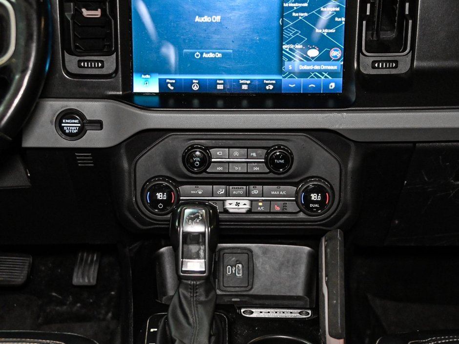 2021 Ford Bronco Badlands-17