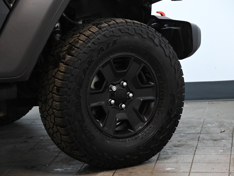 2023 Jeep Gladiator Mojave-29