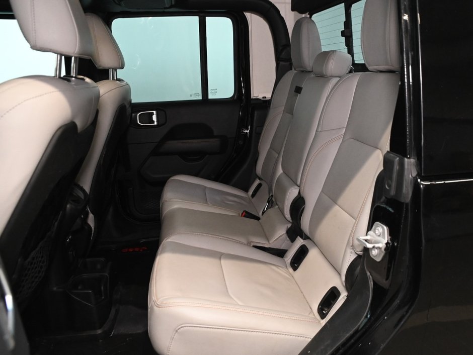 2023 Jeep Gladiator Mojave-3