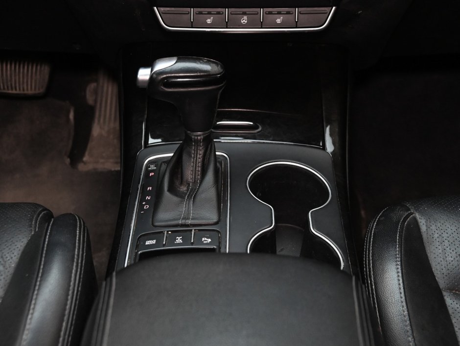 2018 Kia Sorento-21