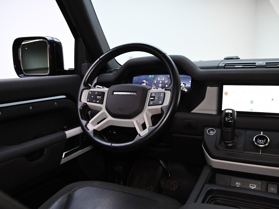 2021 Land Rover Defender S-25