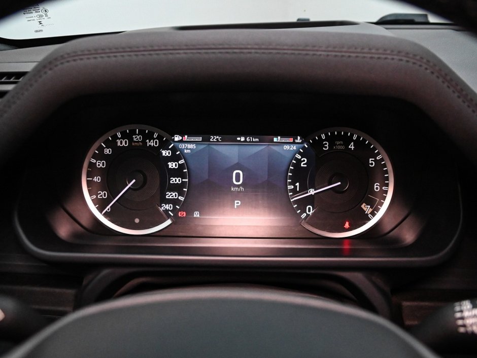 2023 Land Rover Defender X-Dynamic SE-15