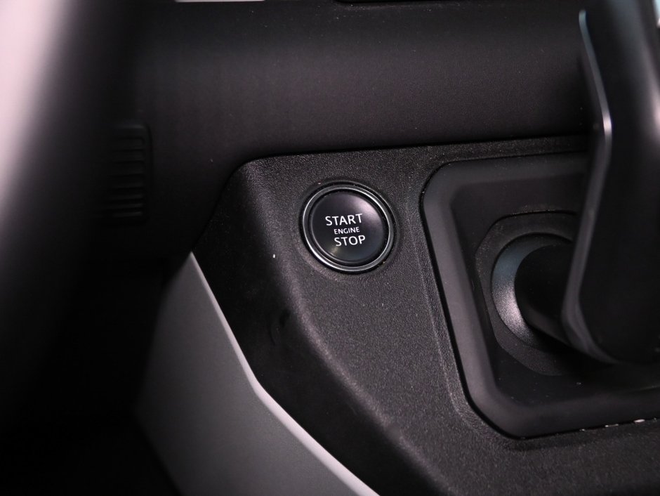 2024 Land Rover Defender S-22