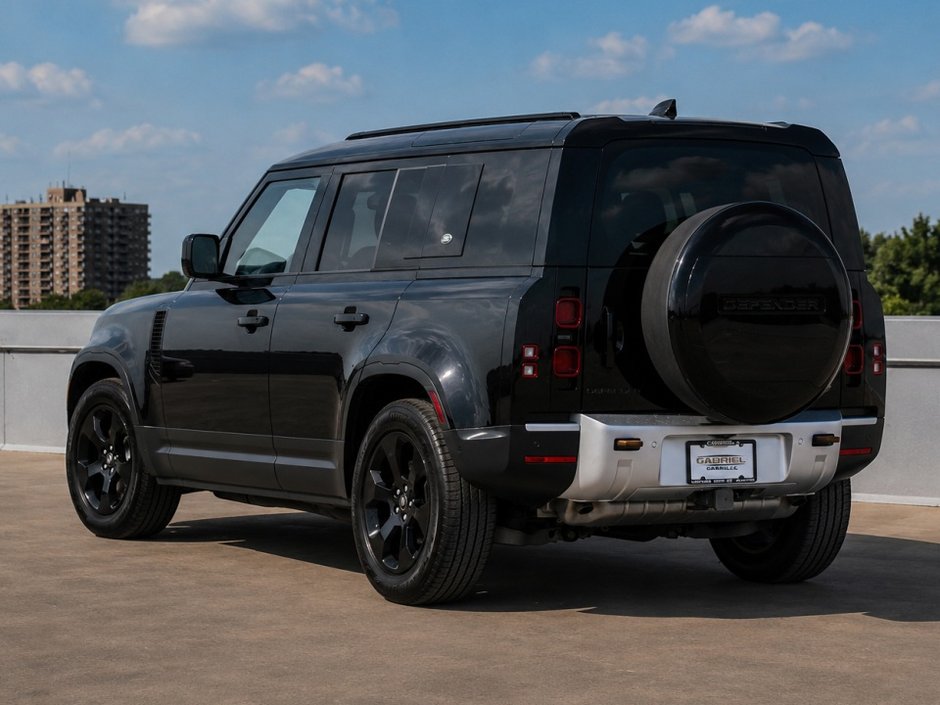 2024 Land Rover Defender S-1