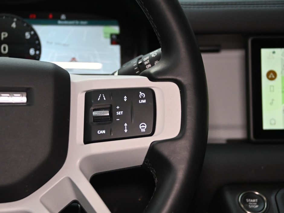2024 Land Rover Defender S-17