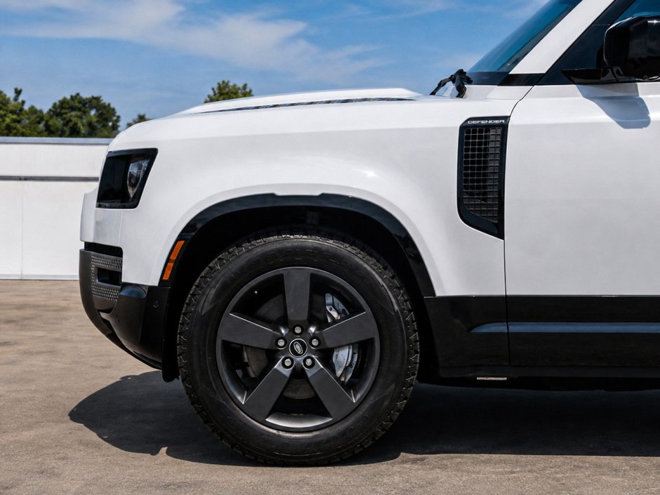 2024 Land Rover Defender X-Dynamic SE-7