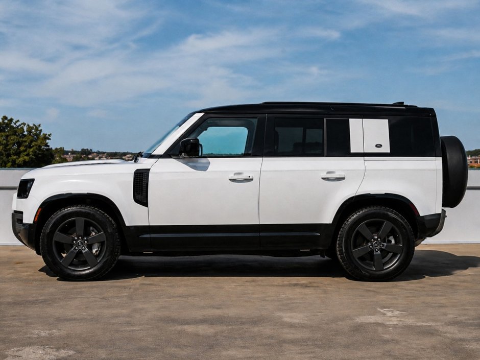 2024 Land Rover Defender X-Dynamic SE-4