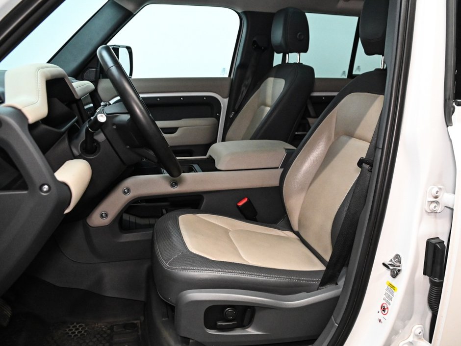 2024 Land Rover Defender X-Dynamic SE-12