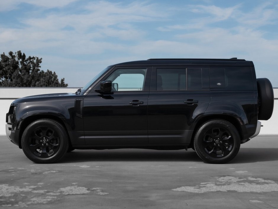 2024 Land Rover Defender S-4
