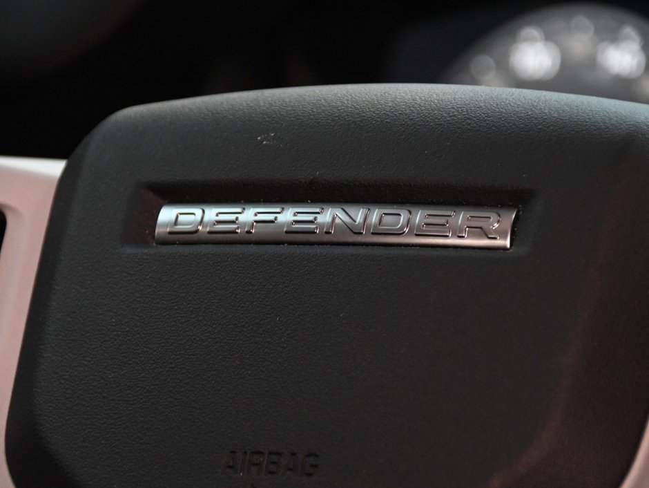 2024 Land Rover Defender S-27
